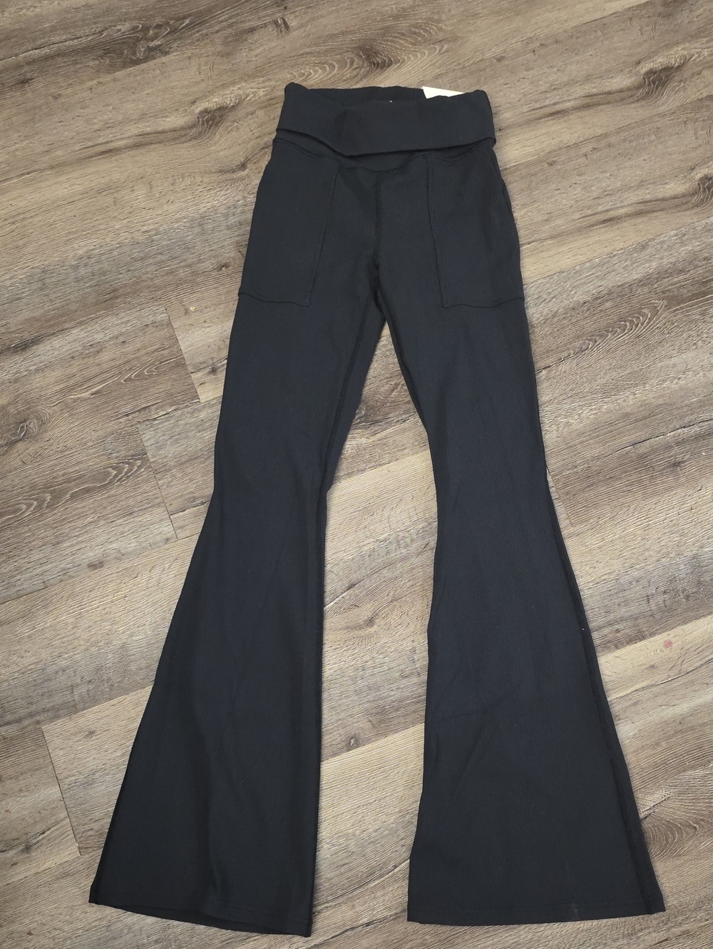 NWT: Aerie Offline Flare Pant Leggings